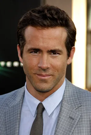 RYAN RODNEY REYNOLDS